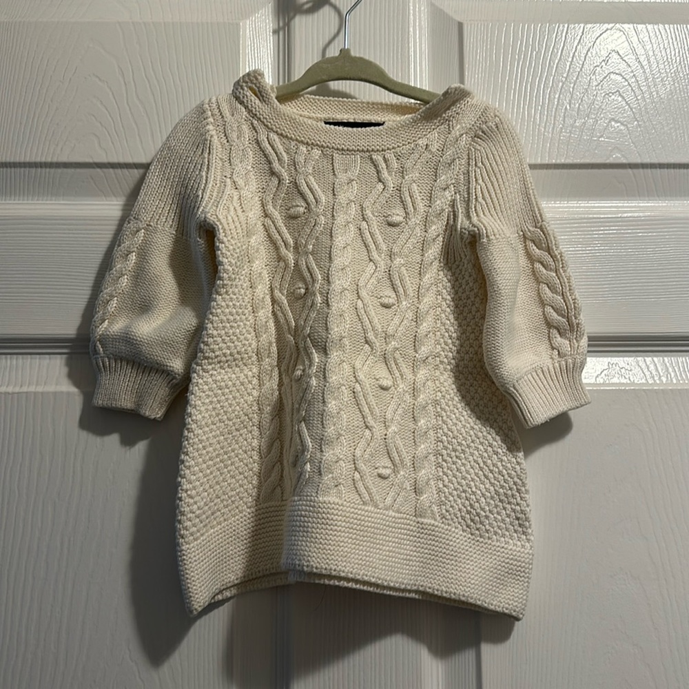 Baby gap sweater dress. Size 6 to 12 months